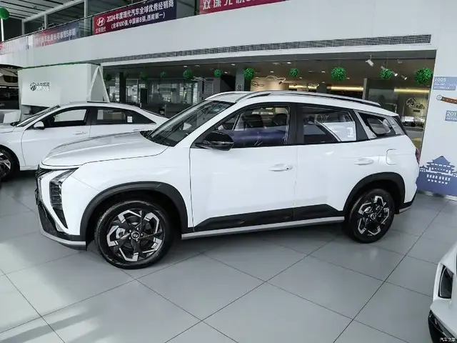 HYUNDAI IX35 DLX 2023