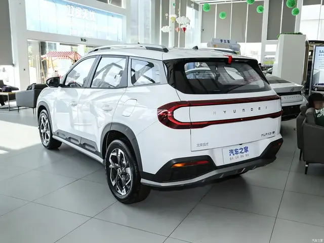HYUNDAI IX35 DLX 2023
