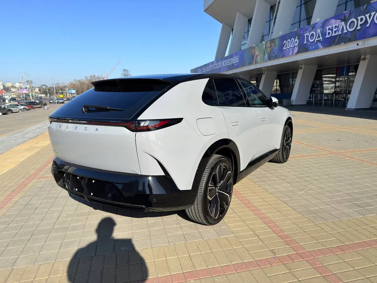 MAZDA EZ-60 200 MAX 2025