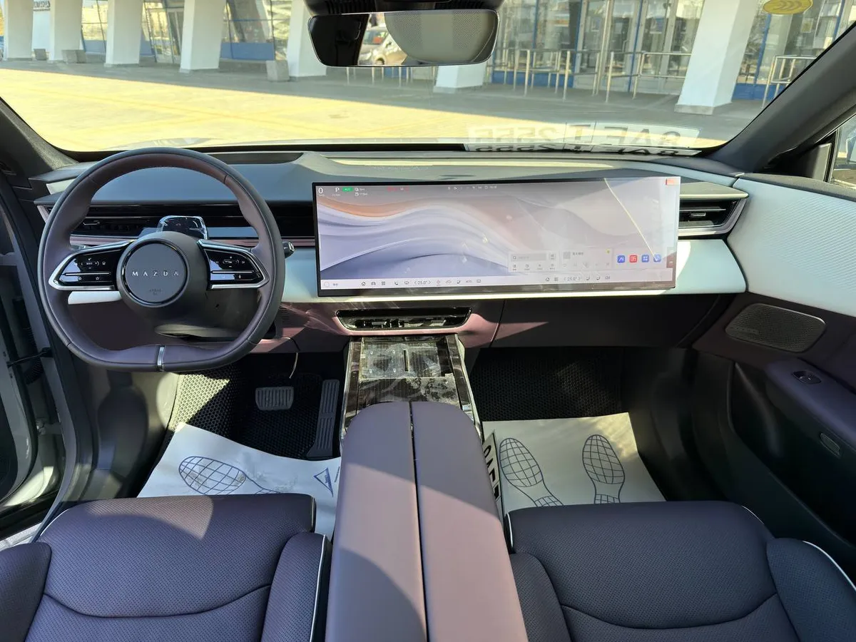 MAZDA EZ-60 200 MAX 2025