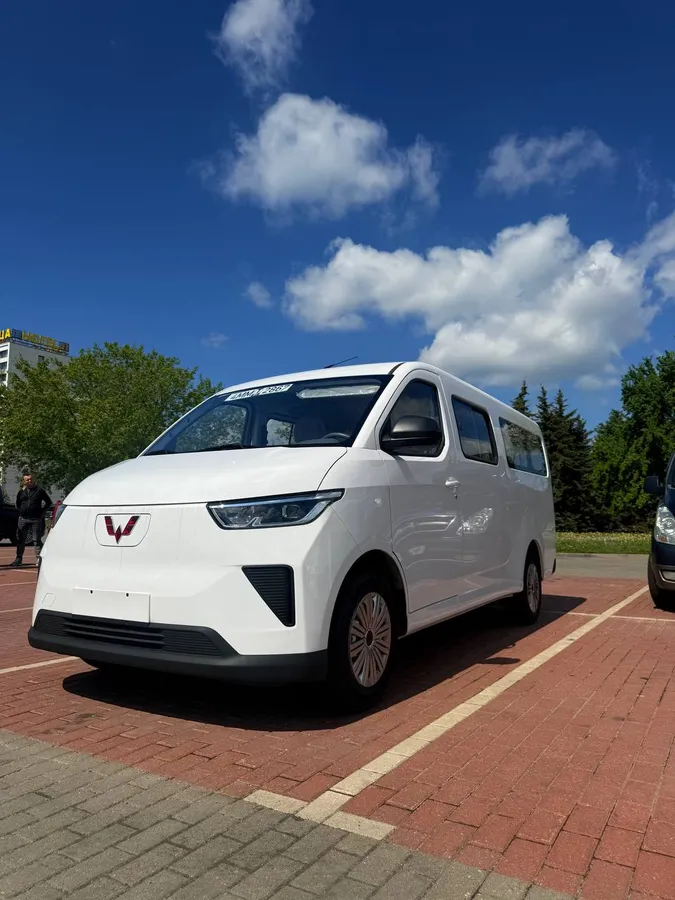 WULING YANGGUANG EV 2025