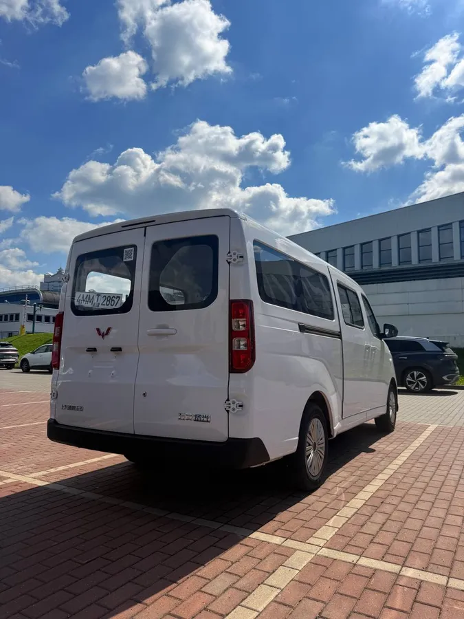 WULING YANGGUANG EV 2025