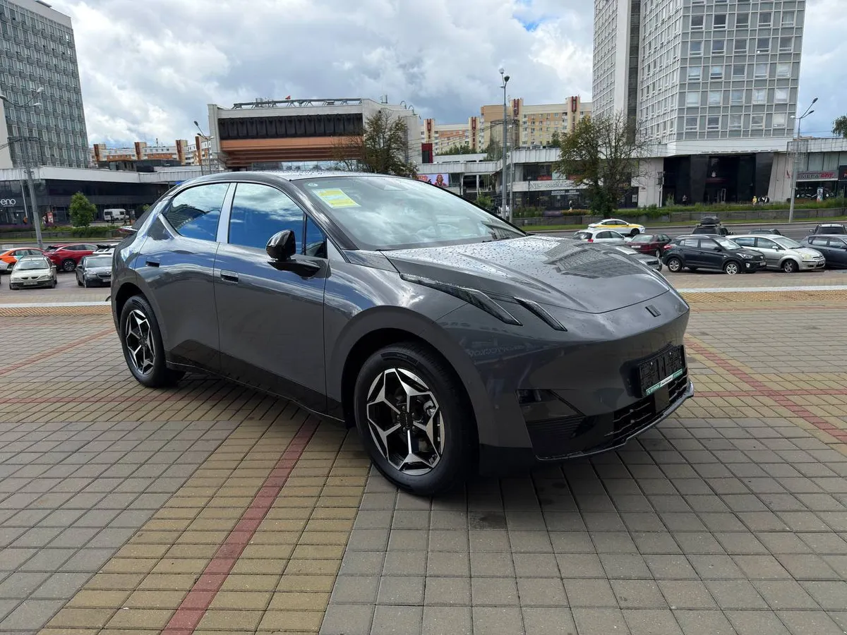 LYNK & CO Z20 PRO- 2026