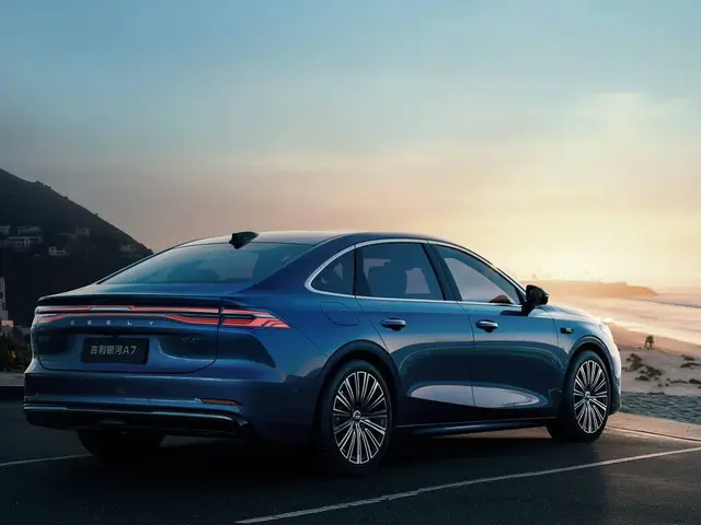 GEELY GALAXY A7 2024