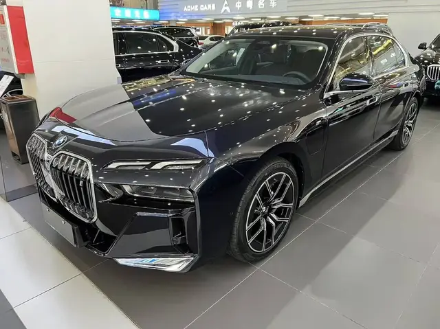 BMW I7 EDRIVE50L 03 2024