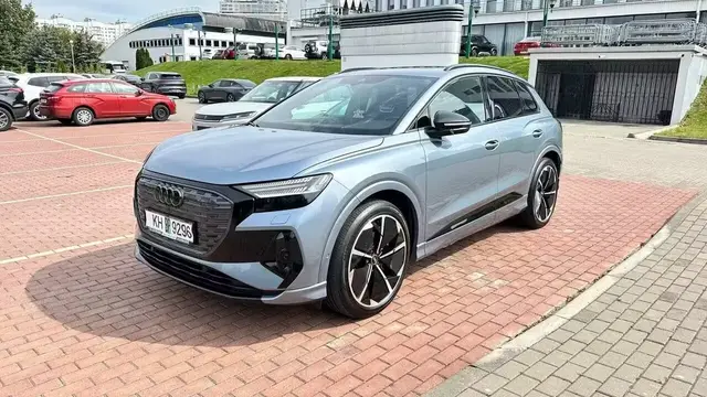 AUDI Q4 E-TRON QUATTRO 2024