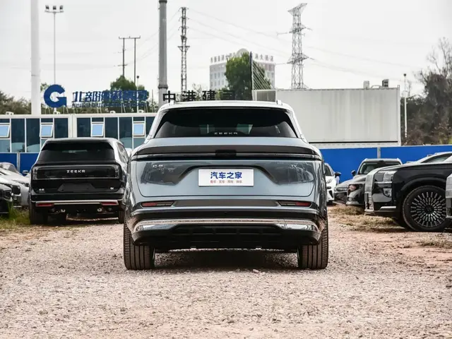 ZEEKR 7X 2026