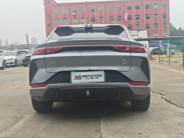 BYD SONG L 87 2025