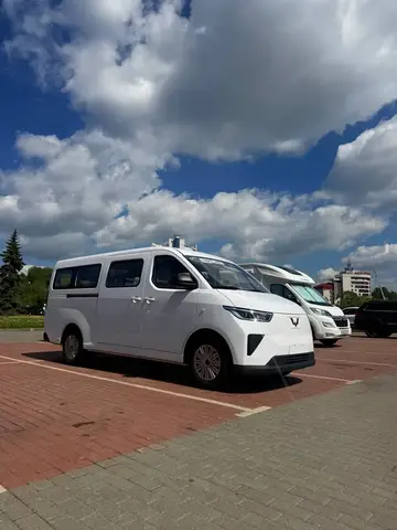 WULING YANGGUANG EV 2025