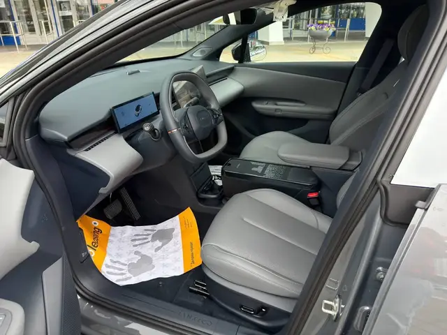 LYNK & CO Z20 PRO- 2026