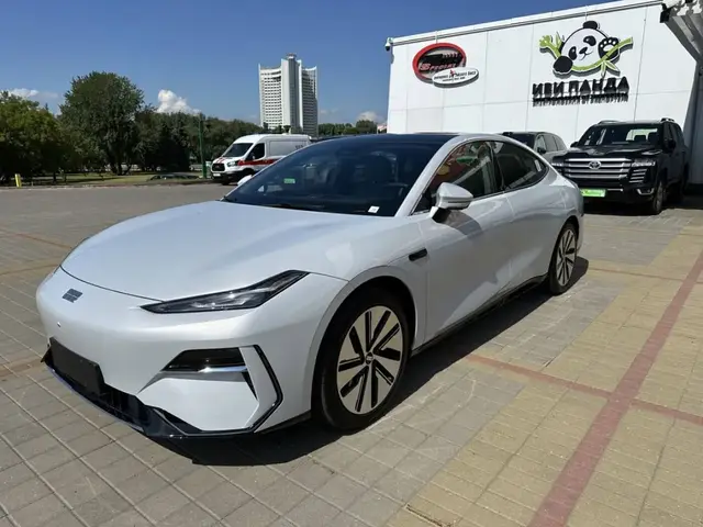 GEELY GALAXY E8 MAX GALAXY E8 550 MAX 2024