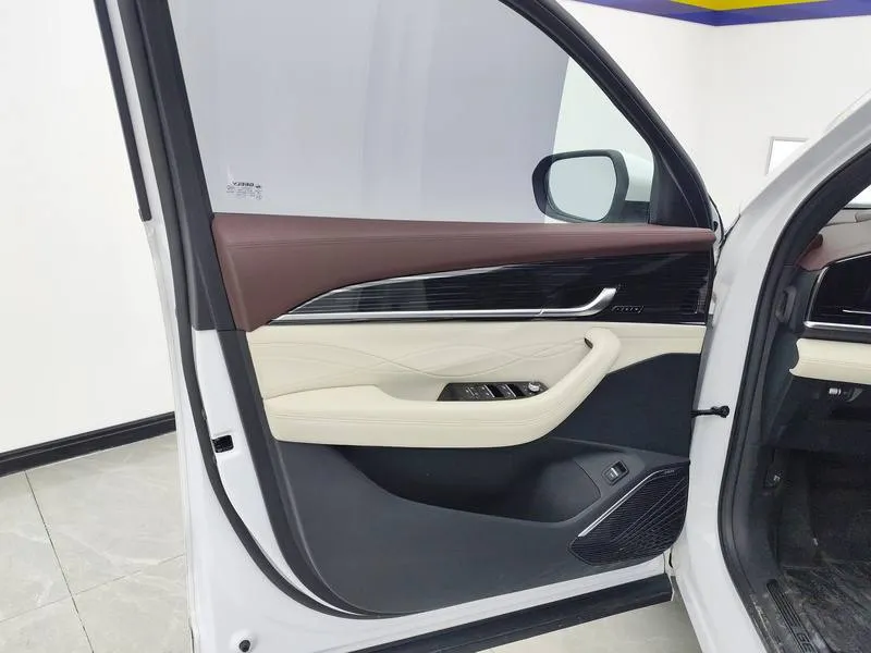 GEELY XINGYUEL PREMIUM 2021