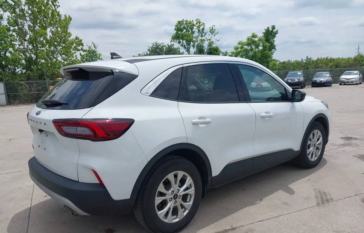 FORD ESCAPE ACTIVE 2023