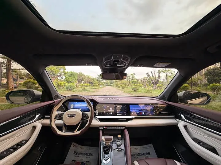 GEELY XINGYUE L PREMIUM 2024