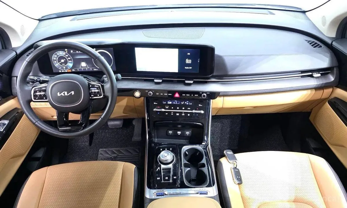 KIA CARNIVAL SIGNATURE 2023