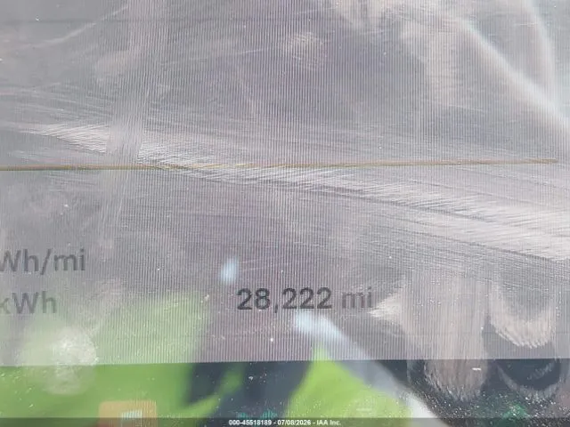 TESLA MODEL Y PERFORMANCE DUAL 2024