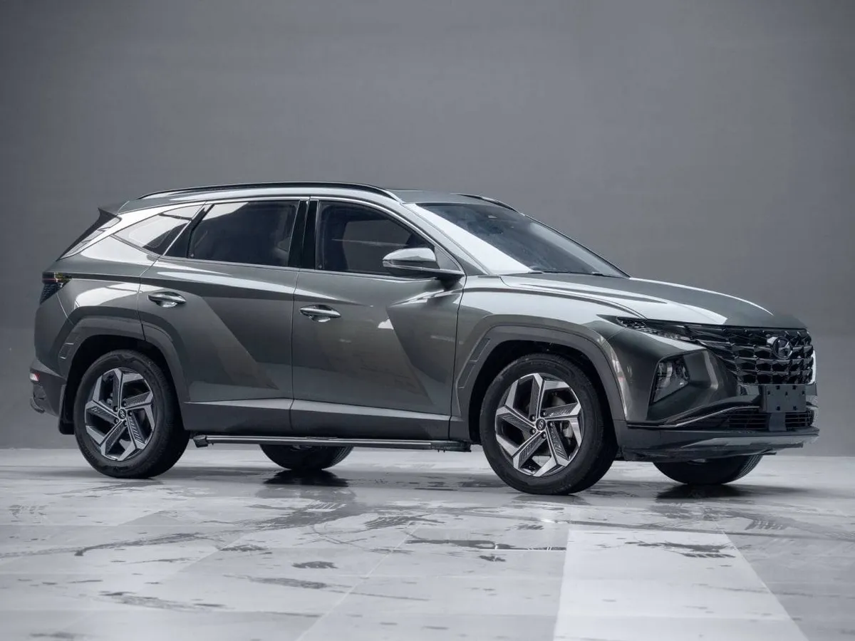 HYUNDAI TUCSON ДВА КОМПЛЕКТА КЛЮЧЕЙ 2022