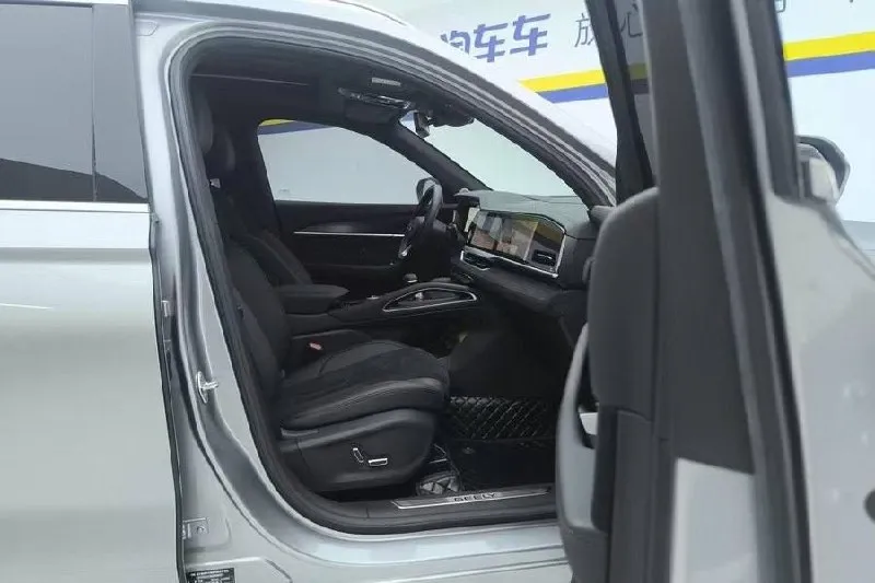 GEELY XINGYUE L 2024