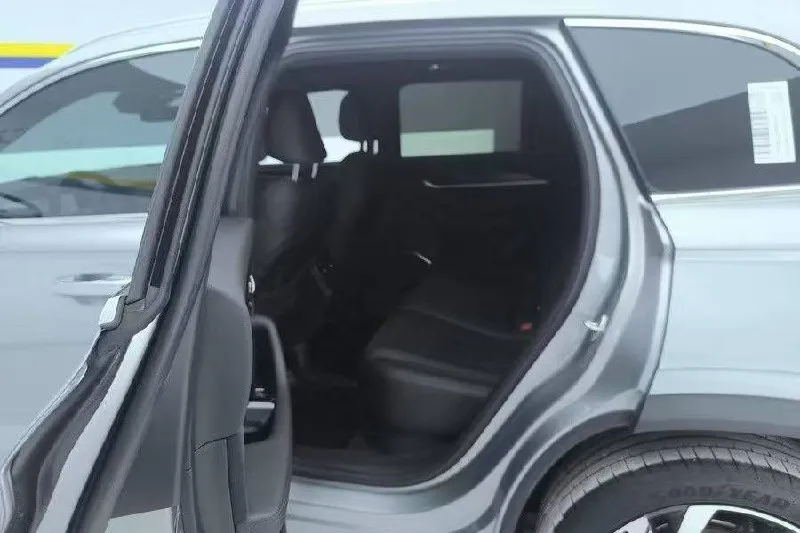 GEELY XINGYUE L 2024