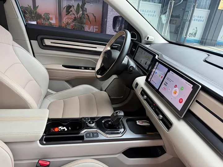 GEELY ICON PREMIUM 2023
