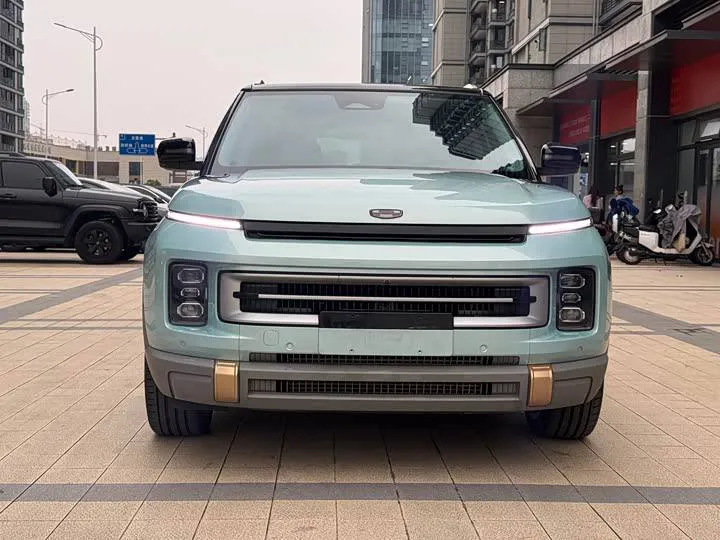 GEELY ICON PREMIUM 2023