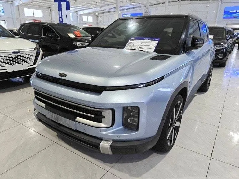 GEELY ICON PREMIUM 2023