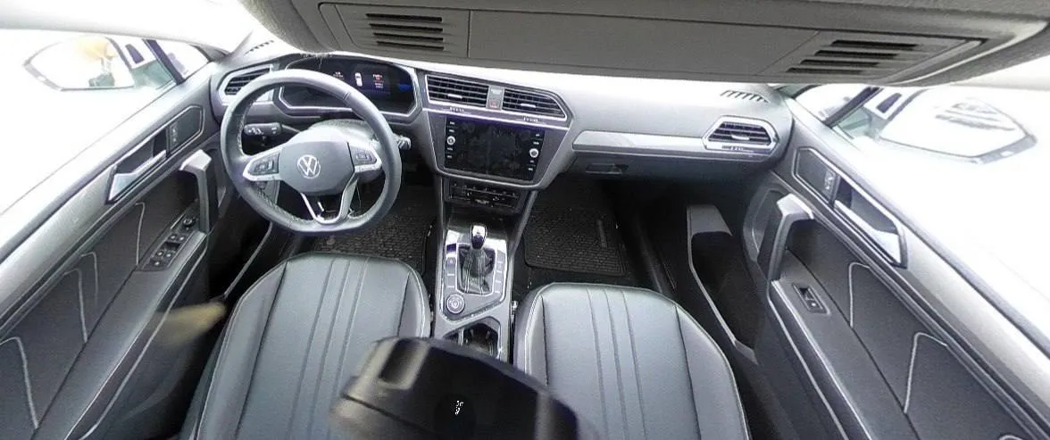 VOLKSWAGEN TIGUAN SE 2024