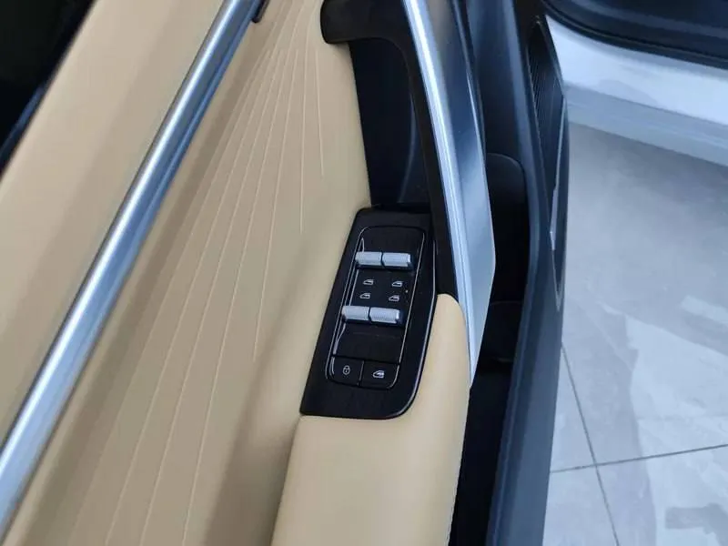 GEELY ATLAS L PREMIUM 2023