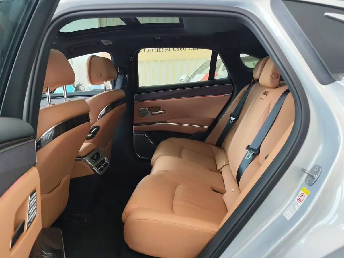 BYD HAN L 2025