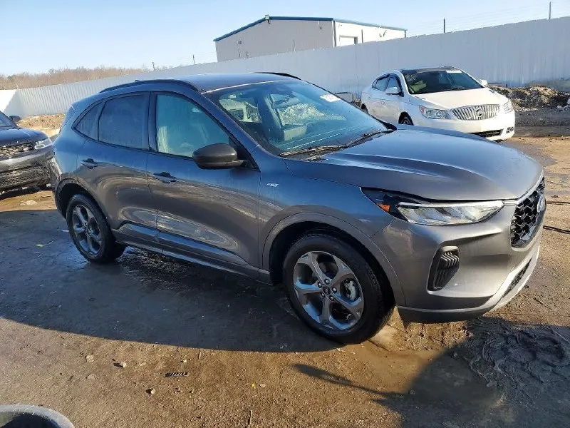 FORD ESCAPE ST LINE 2023