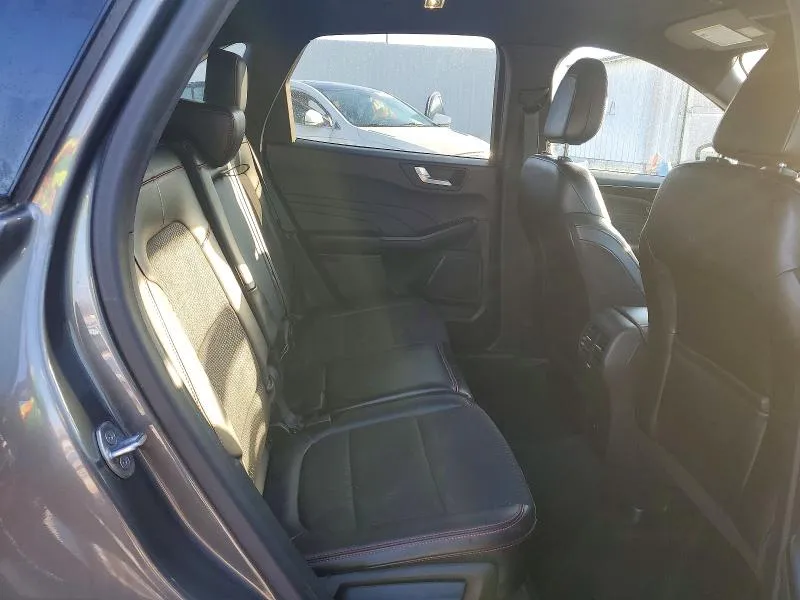 FORD ESCAPE ST LINE 2023