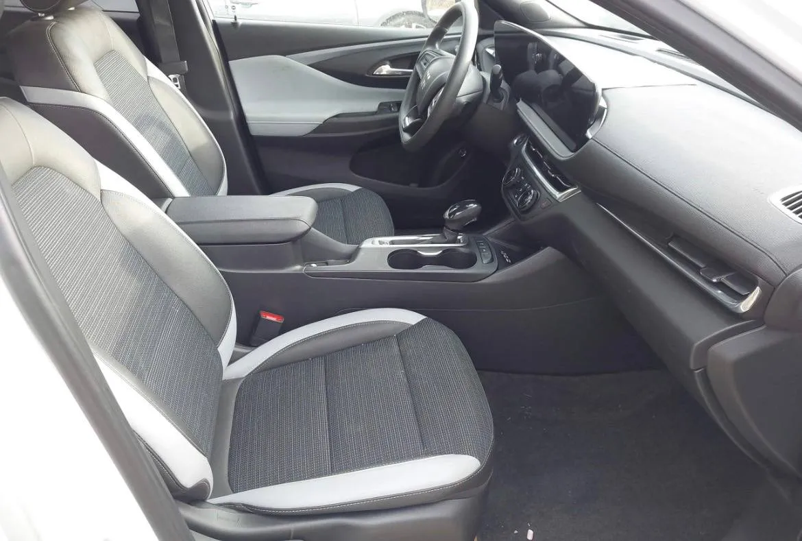 BUICK ENVISTA PREFERRED FWD 2024
