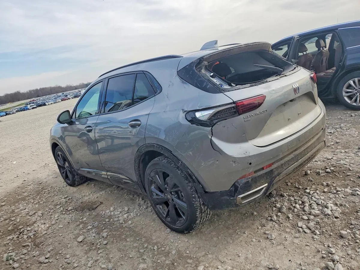 BUICK ENVISION ESSENCE 2024