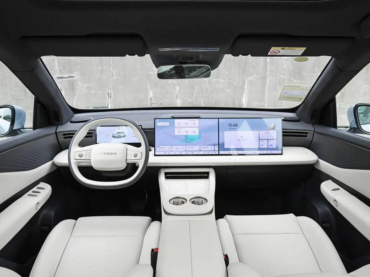 NISSAN NX8 2026