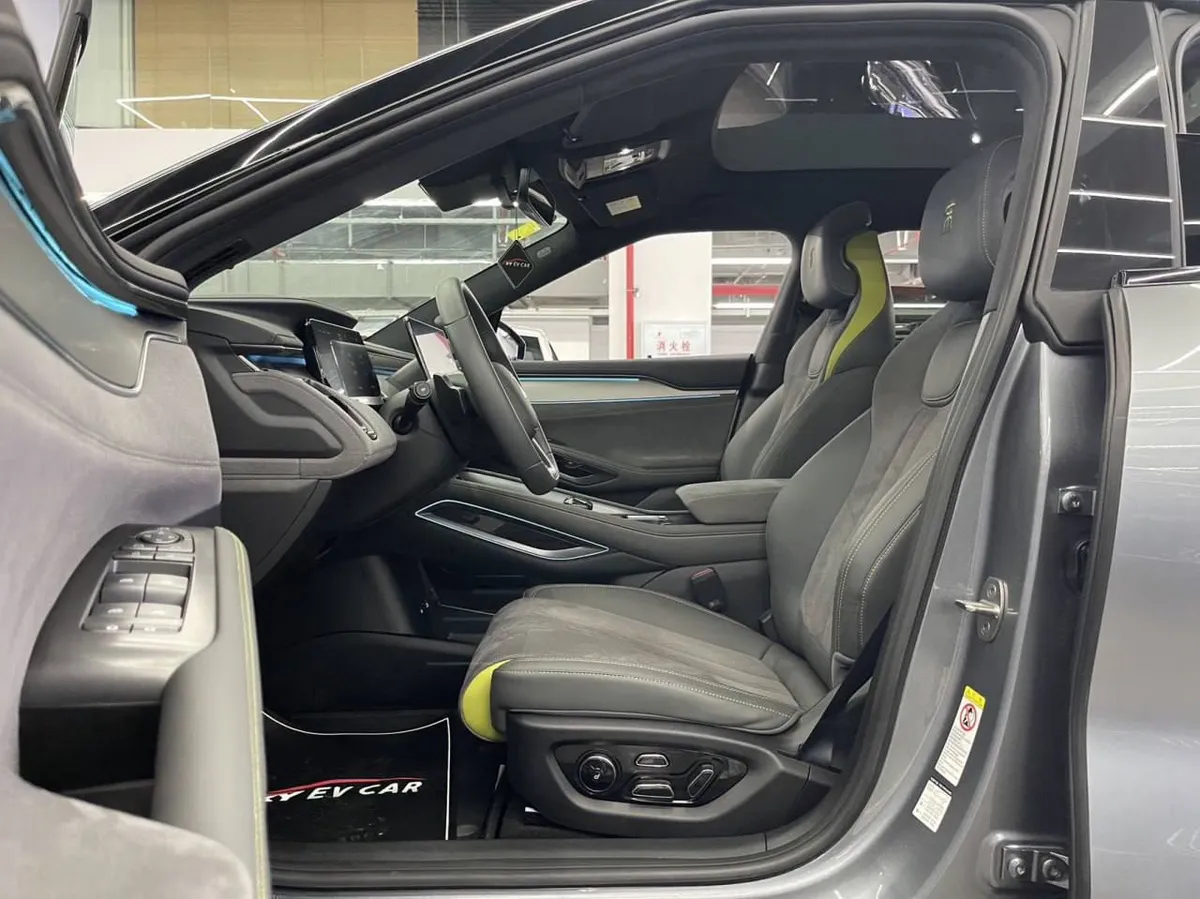 BYD SONG L EV 2025