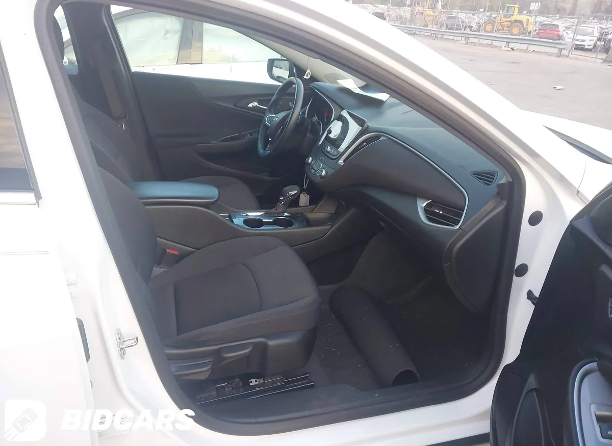 CHEVROLET MALIBU FWD RS 2024