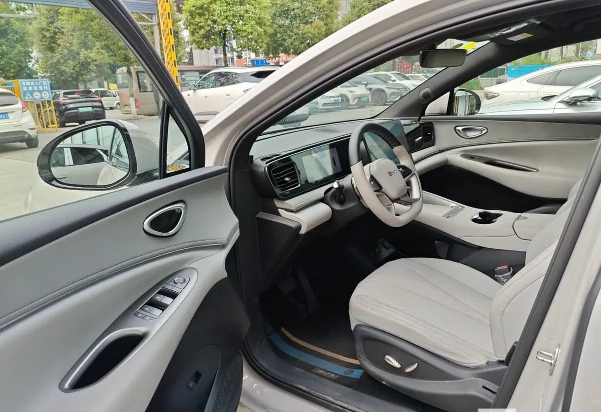 BYD SEA LION DM-I SEA LION 06 DM-I 2025