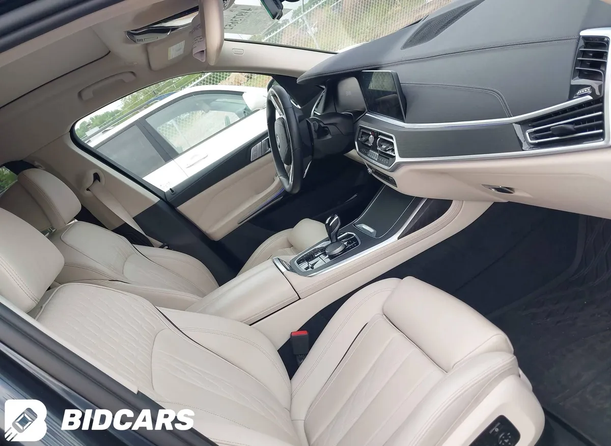 BMW X7 XDRIVE40I 2022