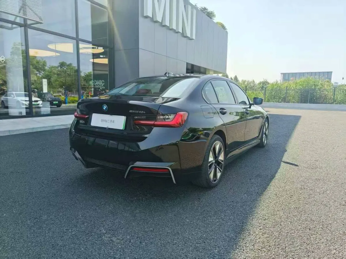 BMW I3 EDRIVE40 M SPORT 2024