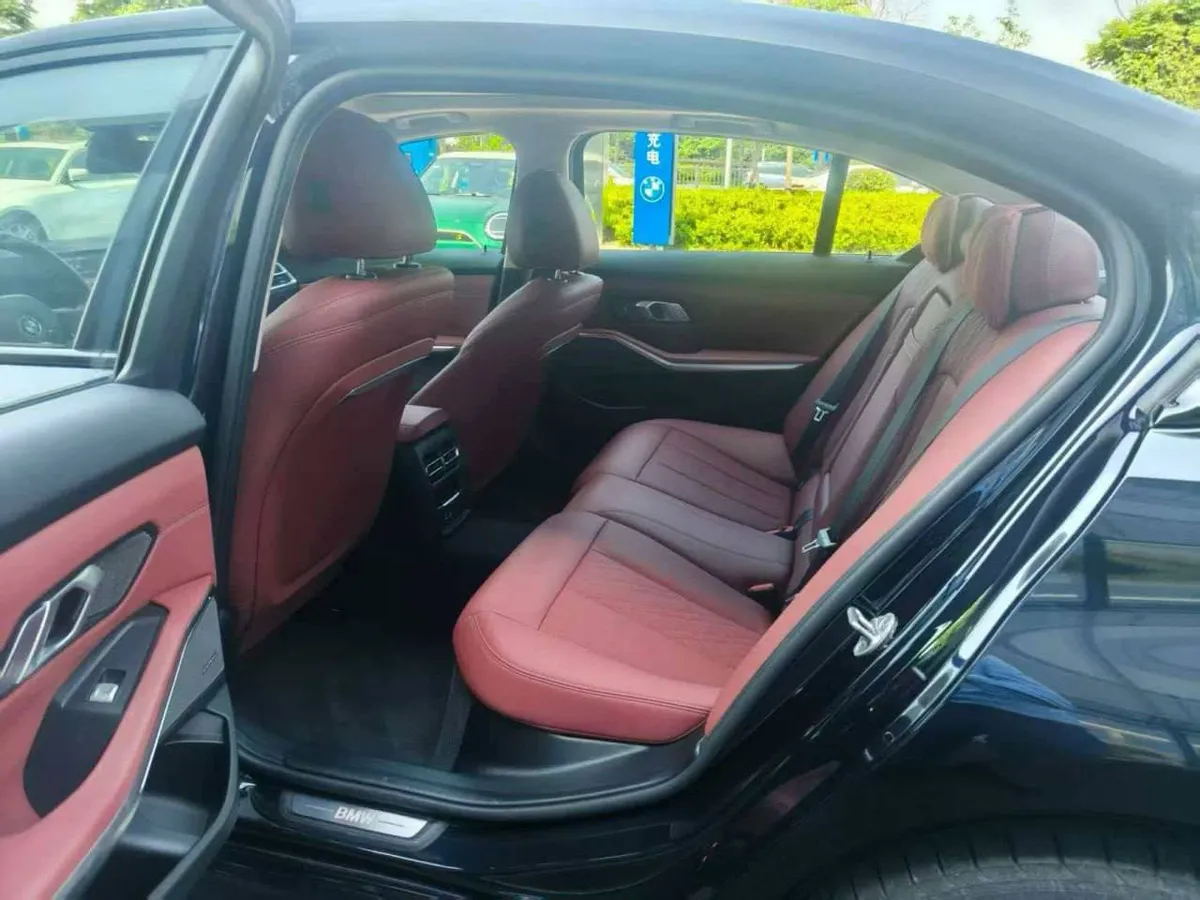 BMW I3 EDRIVE40 M SPORT 2024