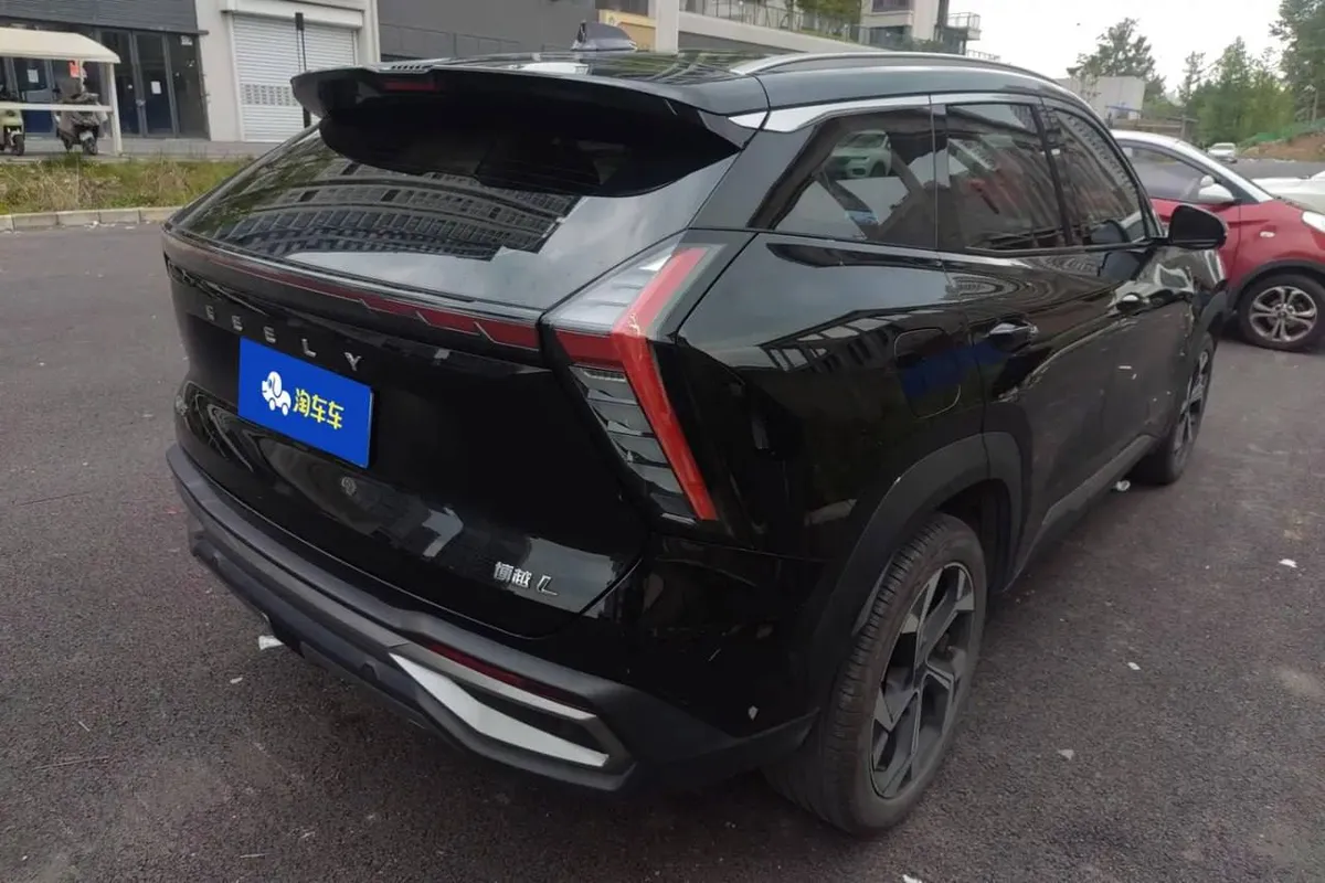 GEELY BOYUE L PREMIUM 2023