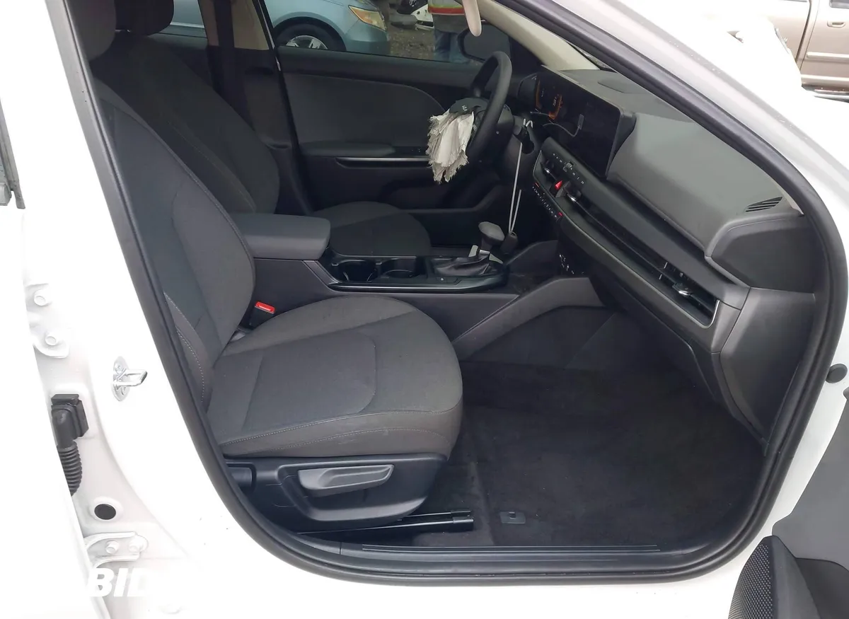 KIA K4 LX 2025