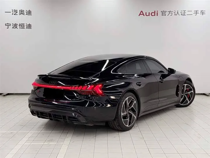 AUDI E-TRON RS E-TRON GT 2023