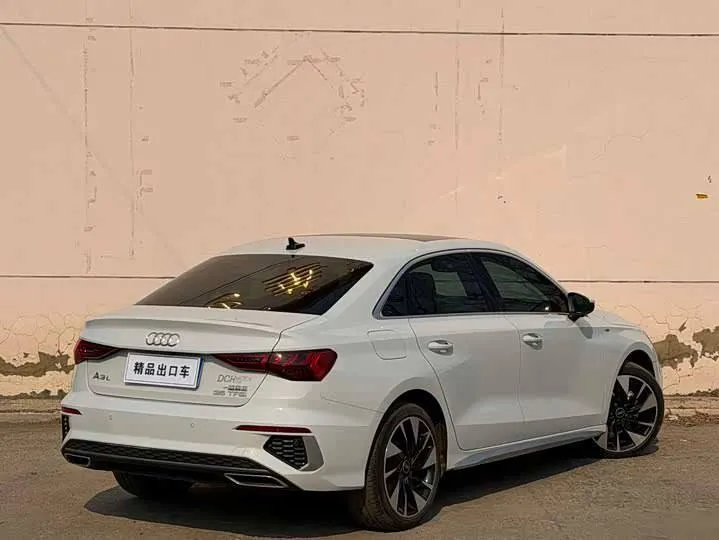 AUDI A3 2022