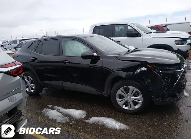 CHEVROLET TRAX FWD LS 2025
