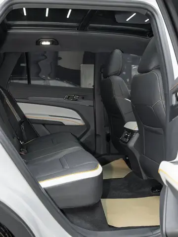 FORD LINGRUI 2022