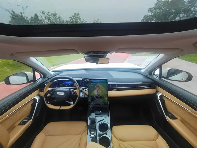 GEELY BOYUE L PREMIUM 2023