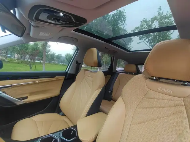 GEELY BOYUE L PREMIUM 2023