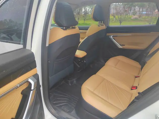 GEELY BOYUE L PREMIUM 2023
