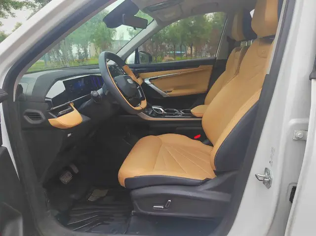 GEELY BOYUE L PREMIUM 2023